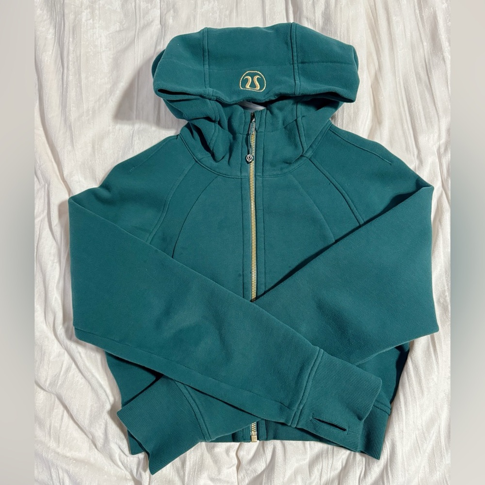 Lululemon scuba full zip cropped hoodie size 8